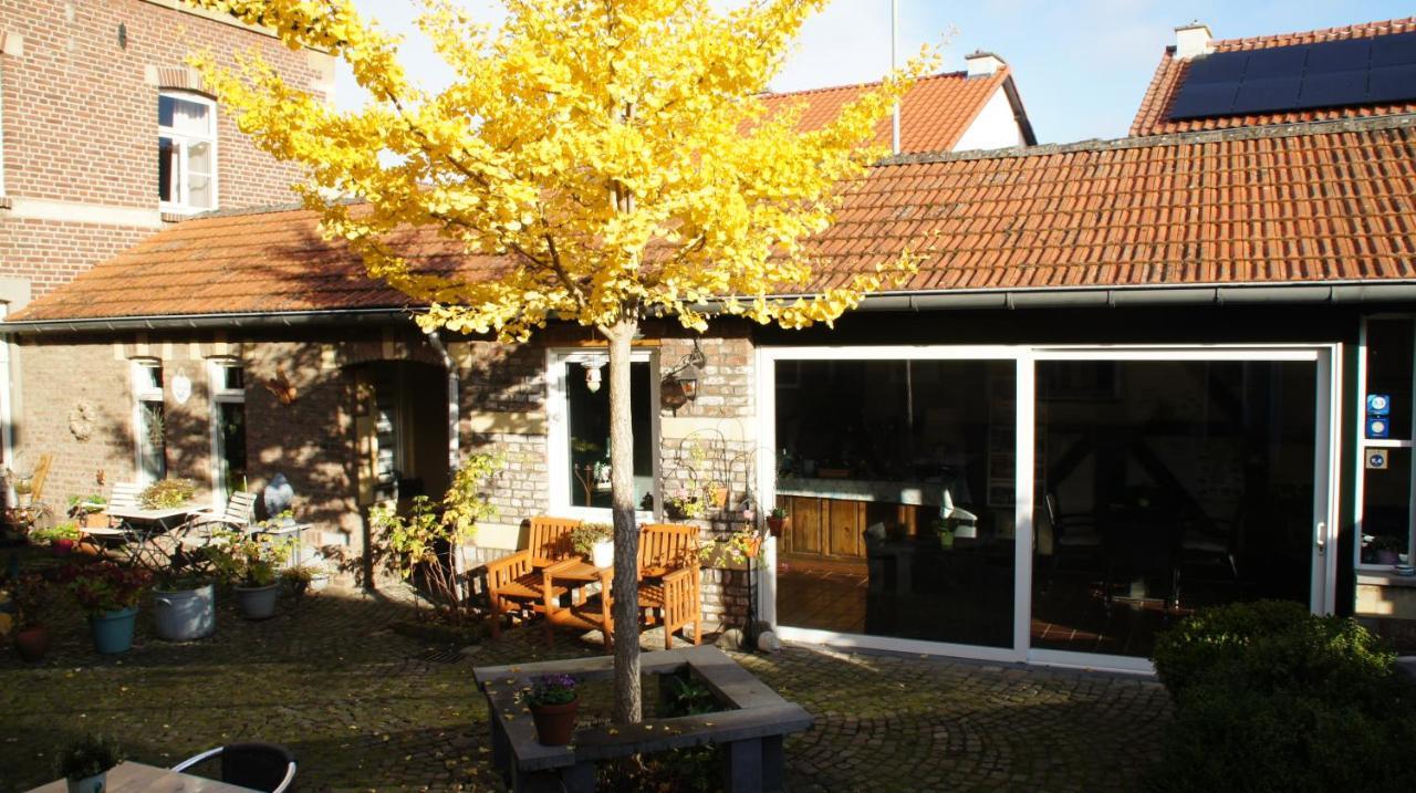 Ferrum Ferrum Valkenburg aan de Geul Exterior foto